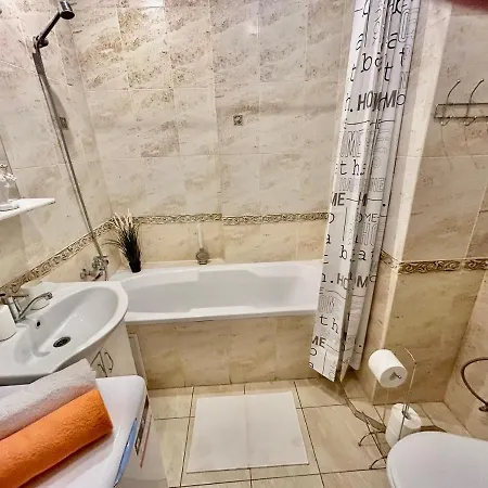 сучасна центр лівобережної мвц Apartment